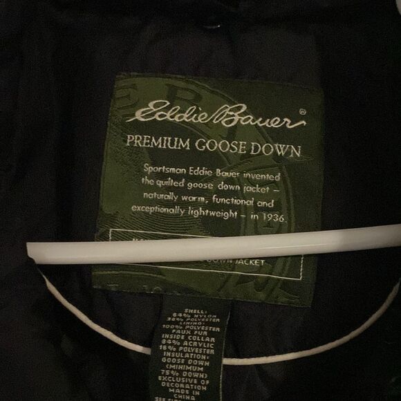 Eddie Bauer Women's Essential Goose Down Vest Black Size Medium - Picture 6 of 10